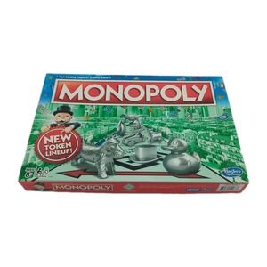 Monopoly Classic Board Game Hasbro Parker Brothers Complete Ages 8+ 2-6